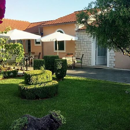 Apartments Lupus Vodice Ngoại thất bức ảnh