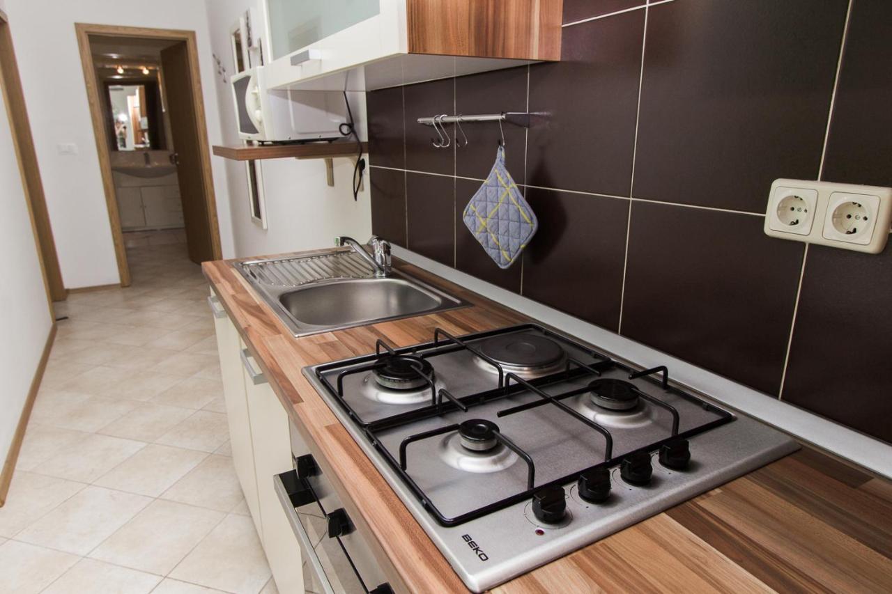 Apartments Lupus Vodice Ngoại thất bức ảnh