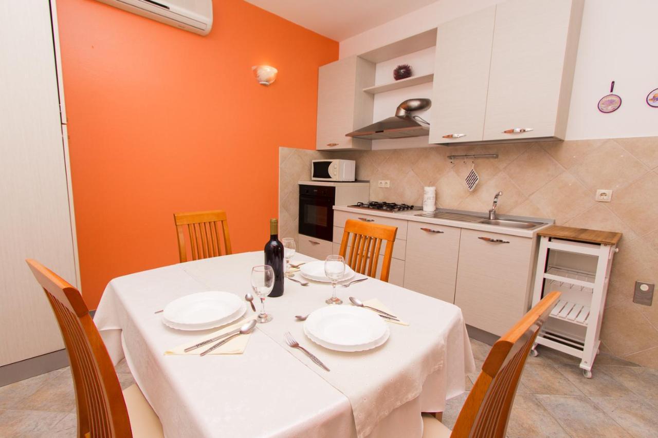 Apartments Lupus Vodice Ngoại thất bức ảnh