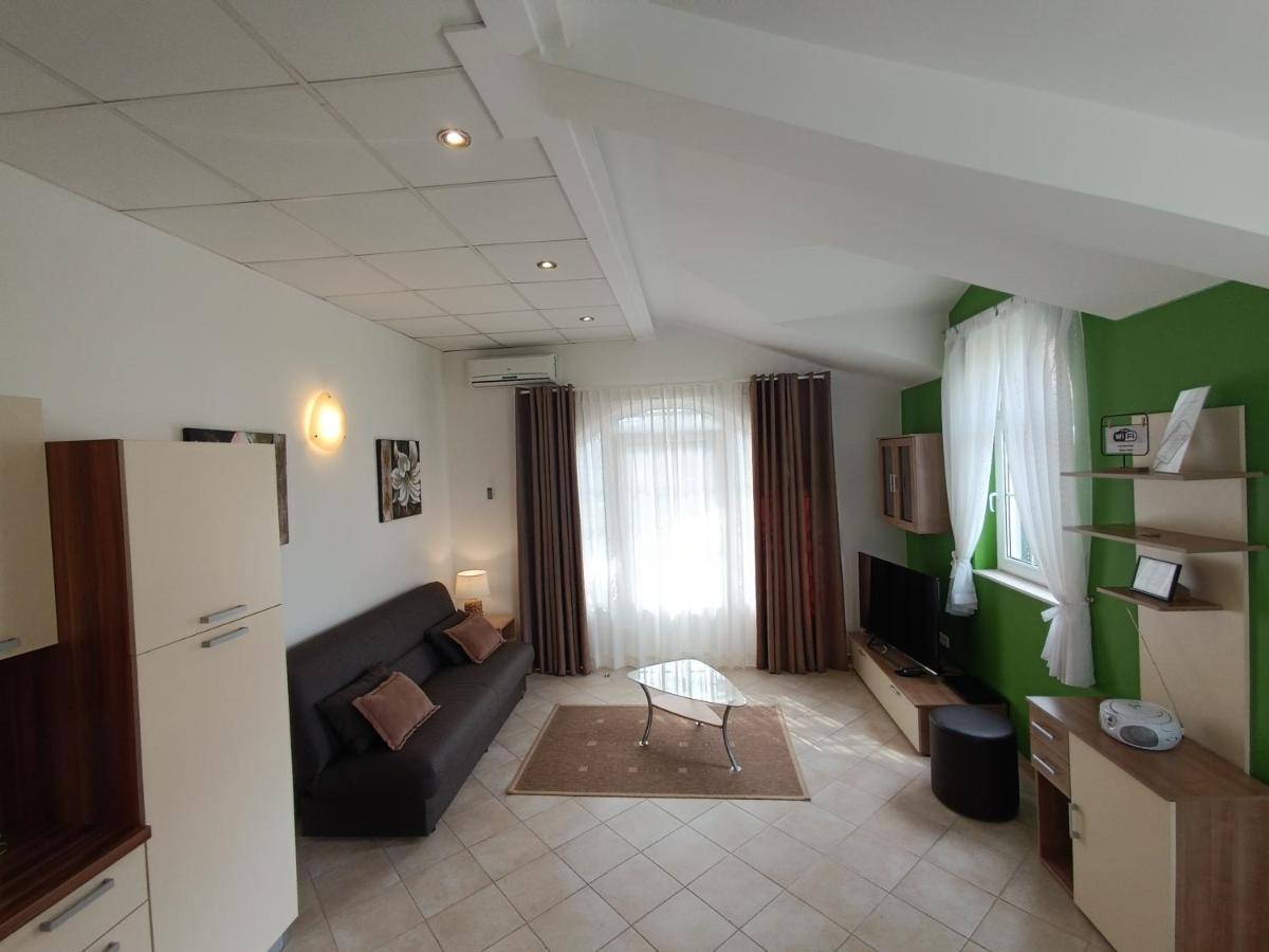 Apartments Lupus Vodice Ngoại thất bức ảnh
