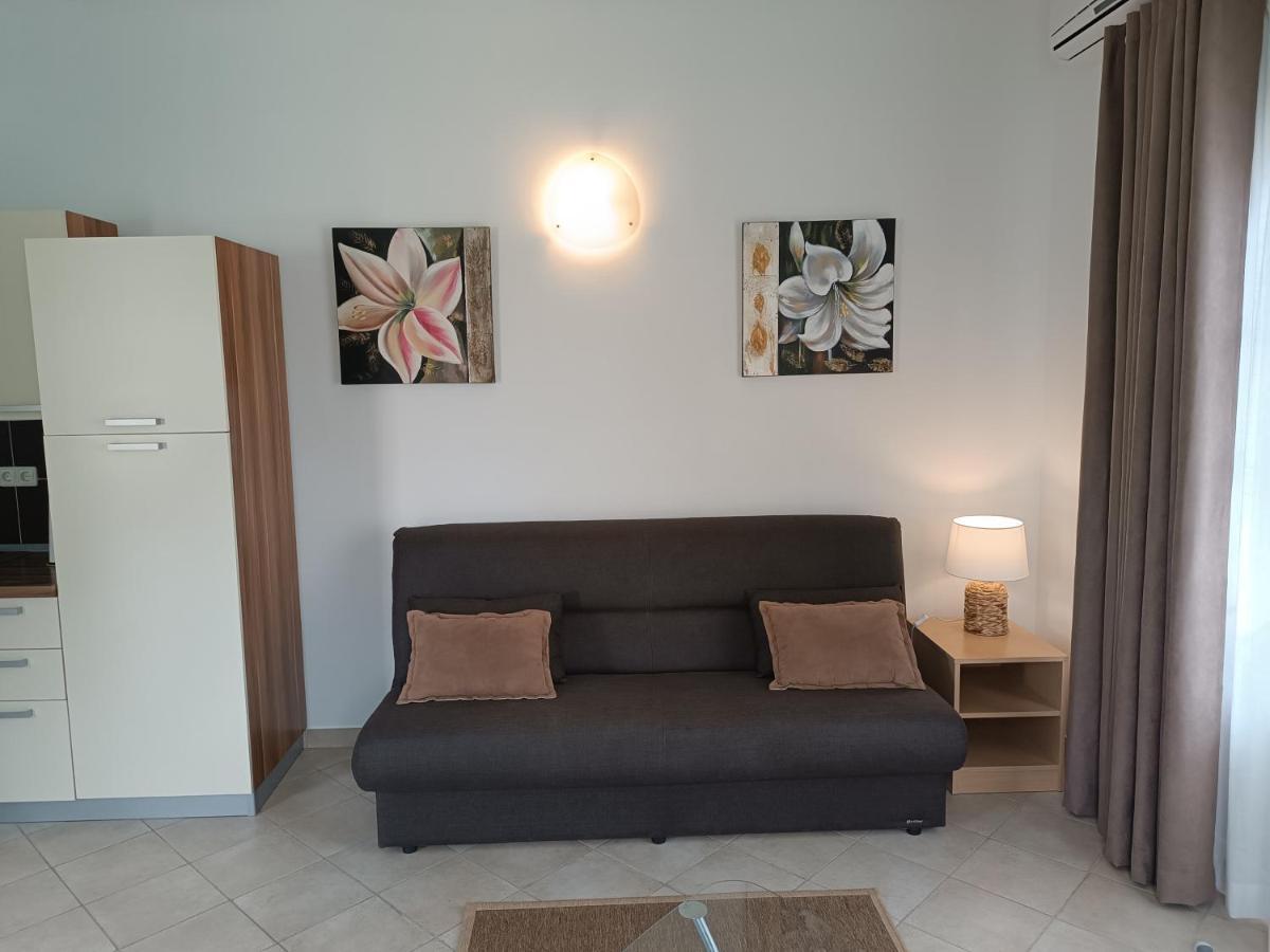 Apartments Lupus Vodice Ngoại thất bức ảnh