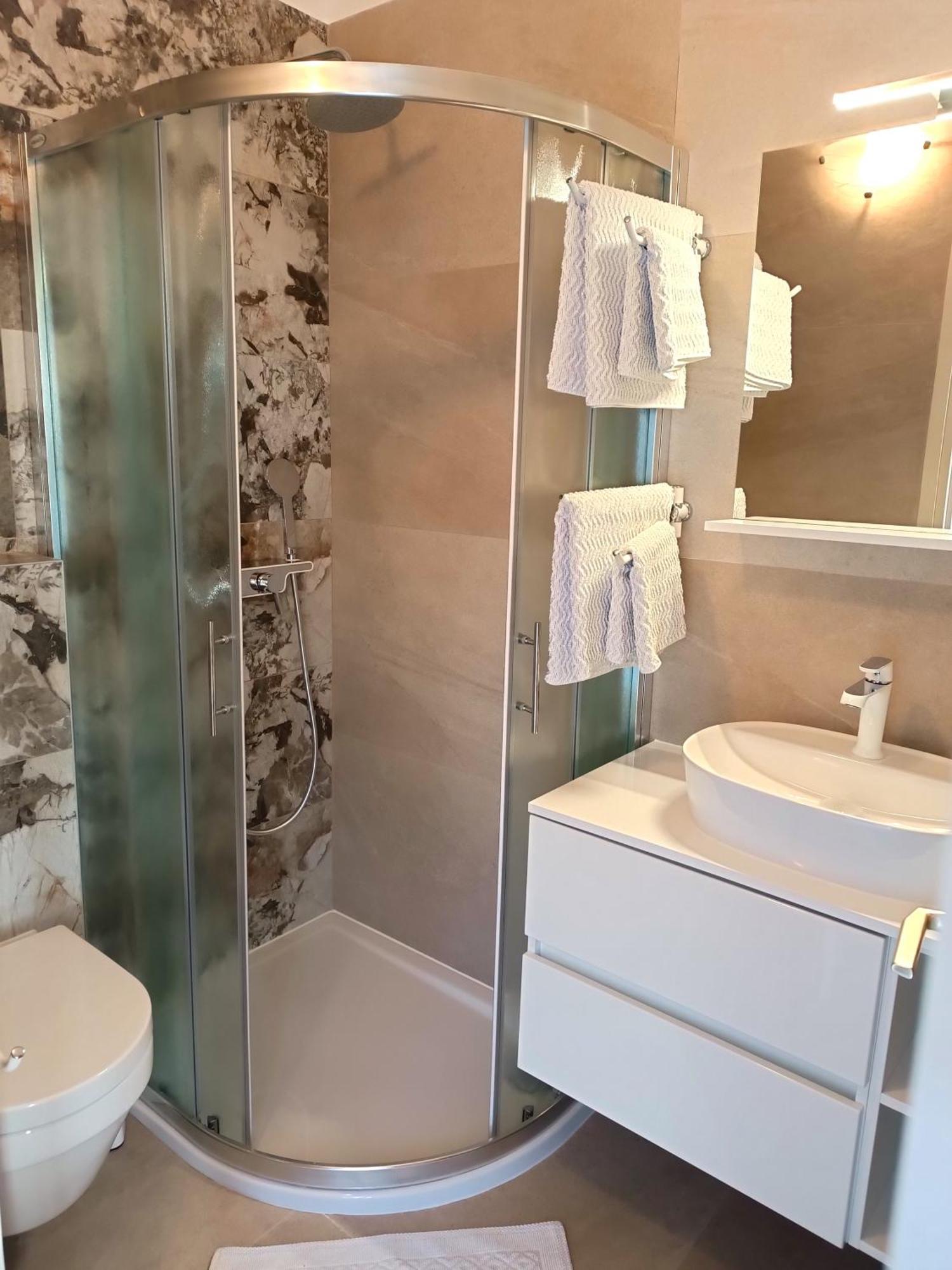 Apartments Lupus Vodice Ngoại thất bức ảnh